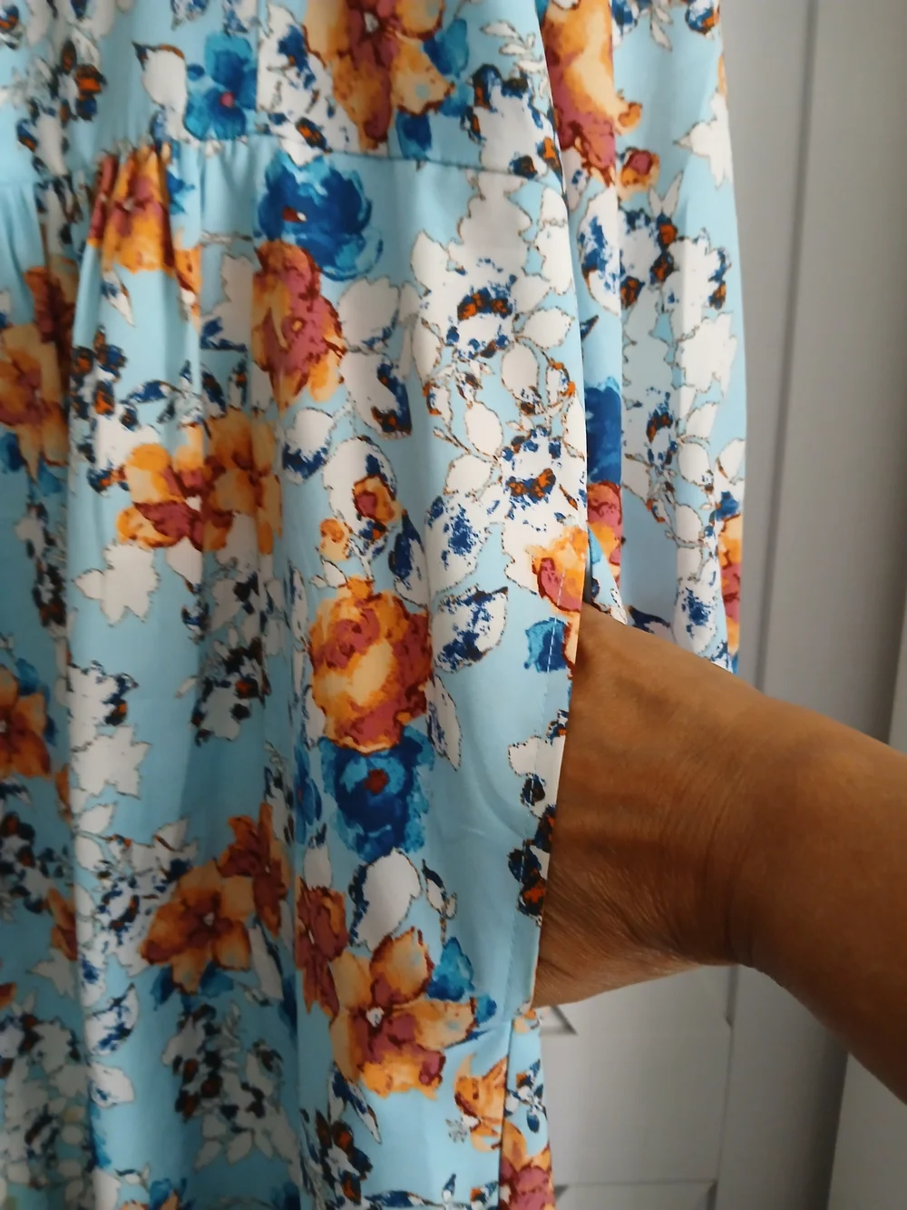 Suzanne Betro Light Blue Floral Midi Dress - Picture 4 of 5